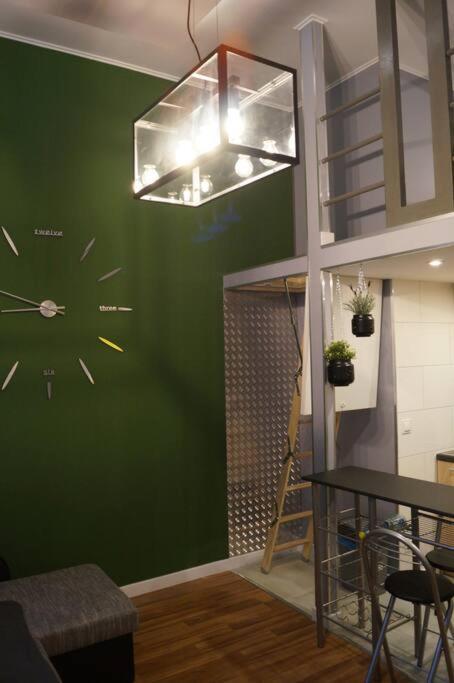Legionow 90 Apartment Lodz (Lodz)