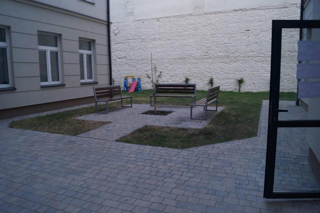 Legionow 90 * Lodz (Lodz)